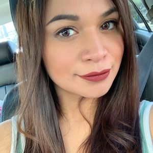 Meet your Posher, Erika